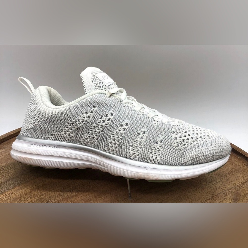 APL Womens TechLoom Pro White/Silver Metallic Running Shoes Sneakers